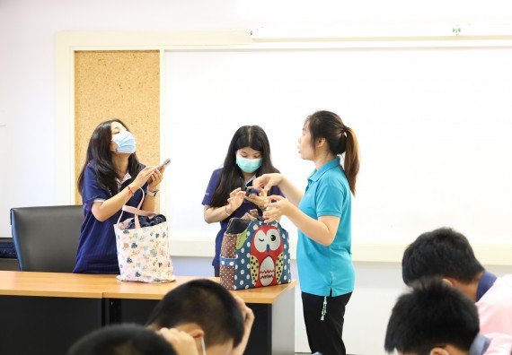 ภาพกิจกรรม  คณะวิทยาศาสตร์และเทคโนโลยี ร่วมกับโรงเรียนพิจิตรพิทยาคม จัดโครงการพัฒนาผู้เรียนมีผลสัมฤทธิ์ทางวิชาการ กิจกรรมพัฒนาศักยภาพนักเรียนห้องเรียนพิเศษวิทยาศาสตร์ฯ SMAT