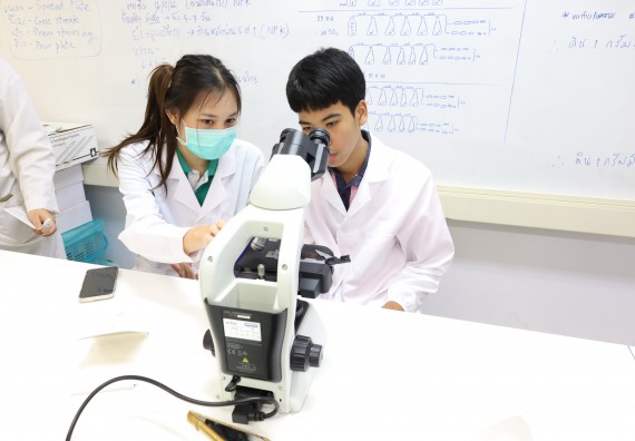 ภาพกิจกรรม  คณะวิทยาศาสตร์และเทคโนโลยี ร่วมกับโรงเรียนพิจิตรพิทยาคม จัดโครงการพัฒนาผู้เรียนมีผลสัมฤทธิ์ทางวิชาการ กิจกรรมพัฒนาศักยภาพนักเรียนห้องเรียนพิเศษวิทยาศาสตร์ฯ SMAT