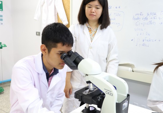 ภาพกิจกรรม  คณะวิทยาศาสตร์และเทคโนโลยี ร่วมกับโรงเรียนพิจิตรพิทยาคม จัดโครงการพัฒนาผู้เรียนมีผลสัมฤทธิ์ทางวิชาการ กิจกรรมพัฒนาศักยภาพนักเรียนห้องเรียนพิเศษวิทยาศาสตร์ฯ SMAT