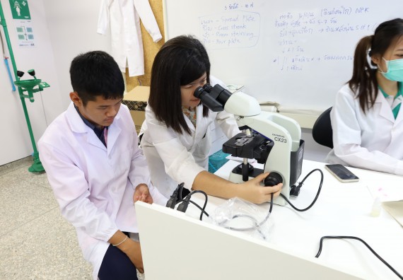 ภาพกิจกรรม  คณะวิทยาศาสตร์และเทคโนโลยี ร่วมกับโรงเรียนพิจิตรพิทยาคม จัดโครงการพัฒนาผู้เรียนมีผลสัมฤทธิ์ทางวิชาการ กิจกรรมพัฒนาศักยภาพนักเรียนห้องเรียนพิเศษวิทยาศาสตร์ฯ SMAT