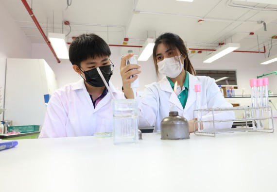 ภาพกิจกรรม  คณะวิทยาศาสตร์และเทคโนโลยี ร่วมกับโรงเรียนพิจิตรพิทยาคม จัดโครงการพัฒนาผู้เรียนมีผลสัมฤทธิ์ทางวิชาการ กิจกรรมพัฒนาศักยภาพนักเรียนห้องเรียนพิเศษวิทยาศาสตร์ฯ SMAT