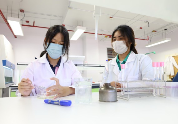 ภาพกิจกรรม  คณะวิทยาศาสตร์และเทคโนโลยี ร่วมกับโรงเรียนพิจิตรพิทยาคม จัดโครงการพัฒนาผู้เรียนมีผลสัมฤทธิ์ทางวิชาการ กิจกรรมพัฒนาศักยภาพนักเรียนห้องเรียนพิเศษวิทยาศาสตร์ฯ SMAT