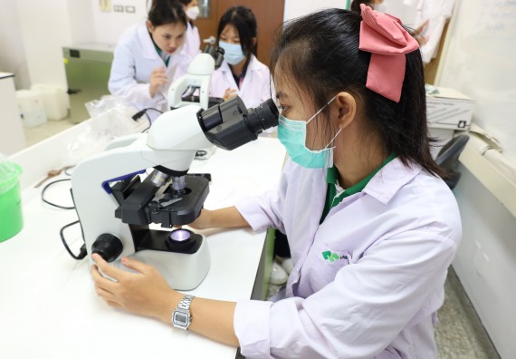 ภาพกิจกรรม  คณะวิทยาศาสตร์และเทคโนโลยี ร่วมกับโรงเรียนพิจิตรพิทยาคม จัดโครงการพัฒนาผู้เรียนมีผลสัมฤทธิ์ทางวิชาการ กิจกรรมพัฒนาศักยภาพนักเรียนห้องเรียนพิเศษวิทยาศาสตร์ฯ SMAT