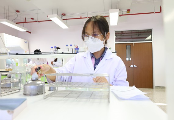 ภาพกิจกรรม  คณะวิทยาศาสตร์และเทคโนโลยี ร่วมกับโรงเรียนพิจิตรพิทยาคม จัดโครงการพัฒนาผู้เรียนมีผลสัมฤทธิ์ทางวิชาการ กิจกรรมพัฒนาศักยภาพนักเรียนห้องเรียนพิเศษวิทยาศาสตร์ฯ SMAT