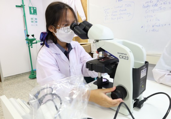 ภาพกิจกรรม  คณะวิทยาศาสตร์และเทคโนโลยี ร่วมกับโรงเรียนพิจิตรพิทยาคม จัดโครงการพัฒนาผู้เรียนมีผลสัมฤทธิ์ทางวิชาการ กิจกรรมพัฒนาศักยภาพนักเรียนห้องเรียนพิเศษวิทยาศาสตร์ฯ SMAT