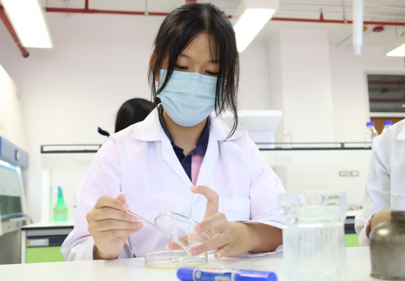 ภาพกิจกรรม  คณะวิทยาศาสตร์และเทคโนโลยี ร่วมกับโรงเรียนพิจิตรพิทยาคม จัดโครงการพัฒนาผู้เรียนมีผลสัมฤทธิ์ทางวิชาการ กิจกรรมพัฒนาศักยภาพนักเรียนห้องเรียนพิเศษวิทยาศาสตร์ฯ SMAT