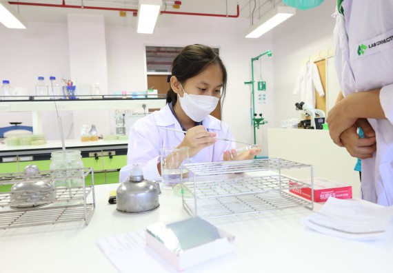 ภาพกิจกรรม  คณะวิทยาศาสตร์และเทคโนโลยี ร่วมกับโรงเรียนพิจิตรพิทยาคม จัดโครงการพัฒนาผู้เรียนมีผลสัมฤทธิ์ทางวิชาการ กิจกรรมพัฒนาศักยภาพนักเรียนห้องเรียนพิเศษวิทยาศาสตร์ฯ SMAT