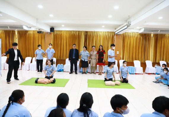 ภาพกิจกรรม  คณะวิทยาศาสตร์และเทคโนโลยี จัดค่ายวิทยาศาสตร์สัญจร ปีการศึกษา 2566  โรงเรียนทุ่งทรายวิทยา