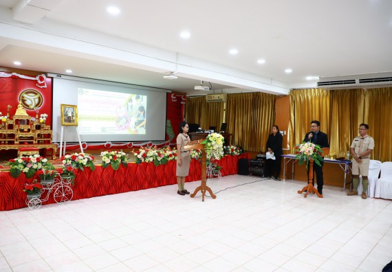 ภาพกิจกรรม  คณะวิทยาศาสตร์และเทคโนโลยี จัดค่ายวิทยาศาสตร์สัญจร ปีการศึกษา 2566  โรงเรียนทุ่งทรายวิทยา