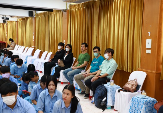 ภาพกิจกรรม  คณะวิทยาศาสตร์และเทคโนโลยี จัดค่ายวิทยาศาสตร์สัญจร ปีการศึกษา 2566  โรงเรียนทุ่งทรายวิทยา