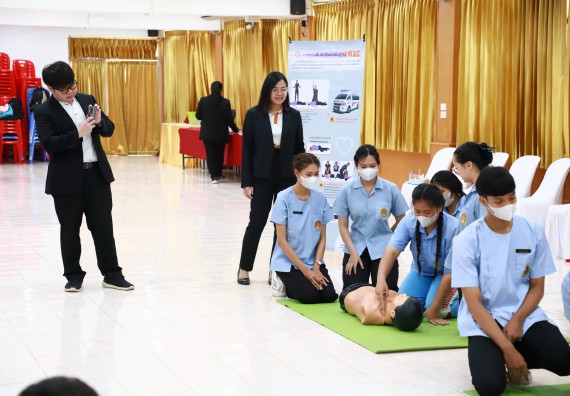 ภาพกิจกรรม  คณะวิทยาศาสตร์และเทคโนโลยี จัดค่ายวิทยาศาสตร์สัญจร ปีการศึกษา 2566  โรงเรียนทุ่งทรายวิทยา