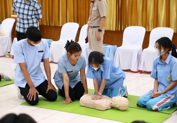 ภาพกิจกรรม  คณะวิทยาศาสตร์และเทคโนโลยี จัดค่ายวิทยาศาสตร์สัญจร ปีการศึกษา 2566  โรงเรียนทุ่งทรายวิทยา
