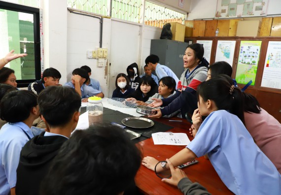 ภาพกิจกรรม  คณะวิทยาศาสตร์และเทคโนโลยี จัดค่ายวิทยาศาสตร์สัญจร ปีการศึกษา 2566  โรงเรียนทุ่งทรายวิทยา