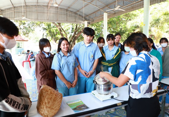 ภาพกิจกรรม  คณะวิทยาศาสตร์และเทคโนโลยี จัดค่ายวิทยาศาสตร์สัญจร ปีการศึกษา 2566  โรงเรียนทุ่งทรายวิทยา