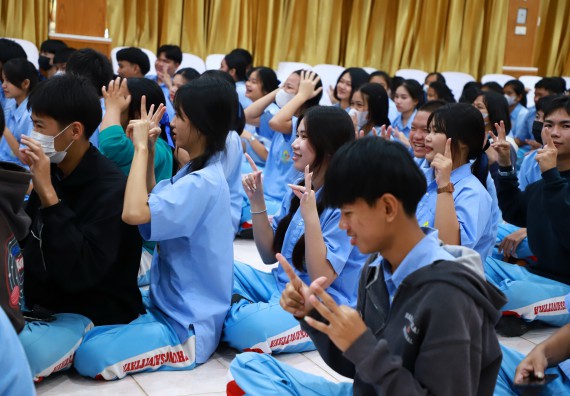 ภาพกิจกรรม  คณะวิทยาศาสตร์และเทคโนโลยี จัดค่ายวิทยาศาสตร์สัญจร ปีการศึกษา 2566  โรงเรียนทุ่งทรายวิทยา