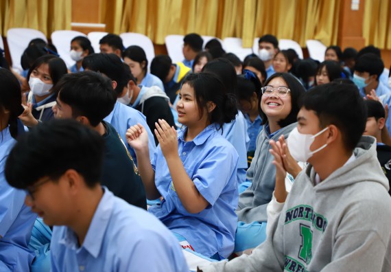 ภาพกิจกรรม  คณะวิทยาศาสตร์และเทคโนโลยี จัดค่ายวิทยาศาสตร์สัญจร ปีการศึกษา 2566  โรงเรียนทุ่งทรายวิทยา