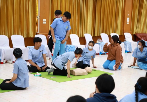 ภาพกิจกรรม  คณะวิทยาศาสตร์และเทคโนโลยี จัดค่ายวิทยาศาสตร์สัญจร ปีการศึกษา 2566  โรงเรียนทุ่งทรายวิทยา