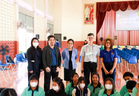 ภาพกิจกรรม  คณะวิทยาศาสตร์และเทคโนโลยี จัดค่ายวิทยาศาสตร์สัญจร ปีการศึกษา 2566  โรงเรียนปางมะค่าวิทยาคม