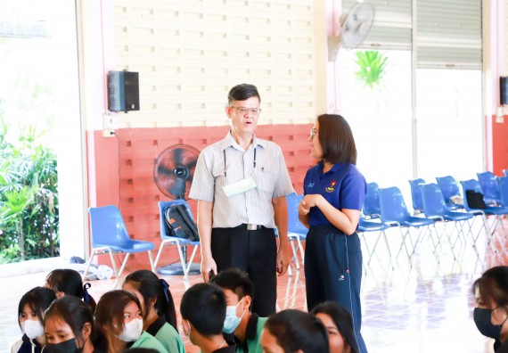 ภาพกิจกรรม  คณะวิทยาศาสตร์และเทคโนโลยี จัดค่ายวิทยาศาสตร์สัญจร ปีการศึกษา 2566  โรงเรียนปางมะค่าวิทยาคม