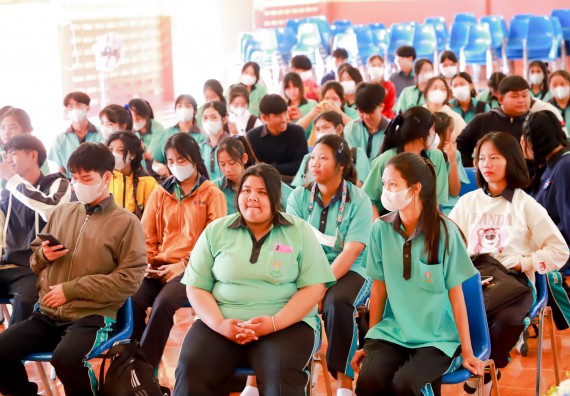 ภาพกิจกรรม  คณะวิทยาศาสตร์และเทคโนโลยี จัดค่ายวิทยาศาสตร์สัญจร ปีการศึกษา 2566  โรงเรียนปางมะค่าวิทยาคม