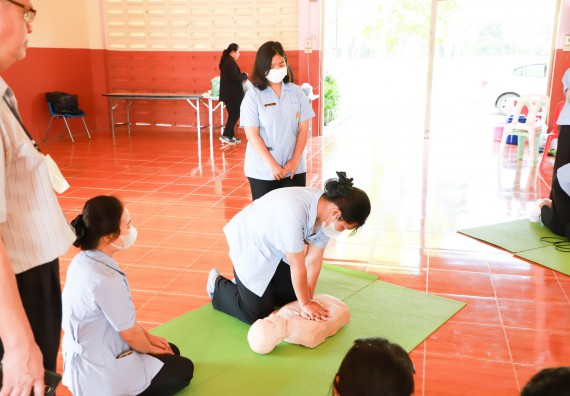 ภาพกิจกรรม  คณะวิทยาศาสตร์และเทคโนโลยี จัดค่ายวิทยาศาสตร์สัญจร ปีการศึกษา 2566  โรงเรียนปางมะค่าวิทยาคม