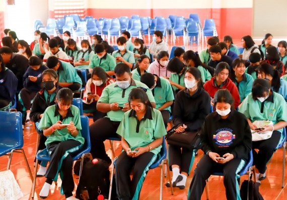 ภาพกิจกรรม  คณะวิทยาศาสตร์และเทคโนโลยี จัดค่ายวิทยาศาสตร์สัญจร ปีการศึกษา 2566  โรงเรียนปางมะค่าวิทยาคม