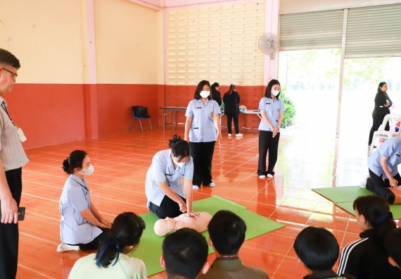 ภาพกิจกรรม  คณะวิทยาศาสตร์และเทคโนโลยี จัดค่ายวิทยาศาสตร์สัญจร ปีการศึกษา 2566  โรงเรียนปางมะค่าวิทยาคม