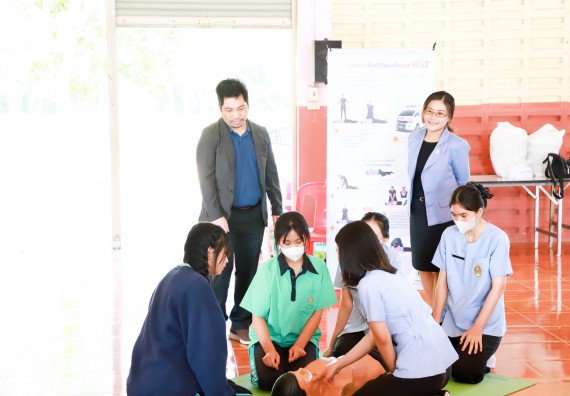 ภาพกิจกรรม  คณะวิทยาศาสตร์และเทคโนโลยี จัดค่ายวิทยาศาสตร์สัญจร ปีการศึกษา 2566  โรงเรียนปางมะค่าวิทยาคม