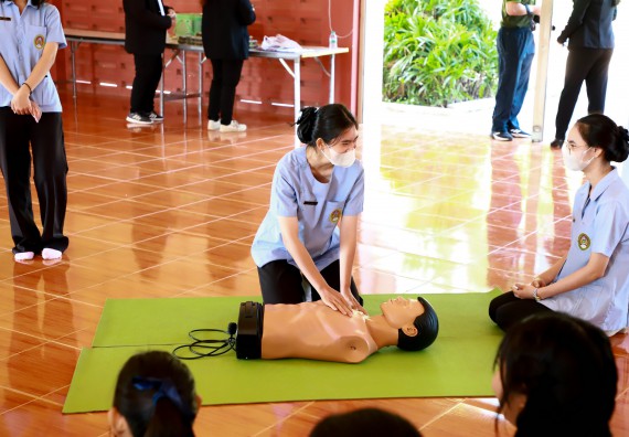 ภาพกิจกรรม  คณะวิทยาศาสตร์และเทคโนโลยี จัดค่ายวิทยาศาสตร์สัญจร ปีการศึกษา 2566  โรงเรียนปางมะค่าวิทยาคม