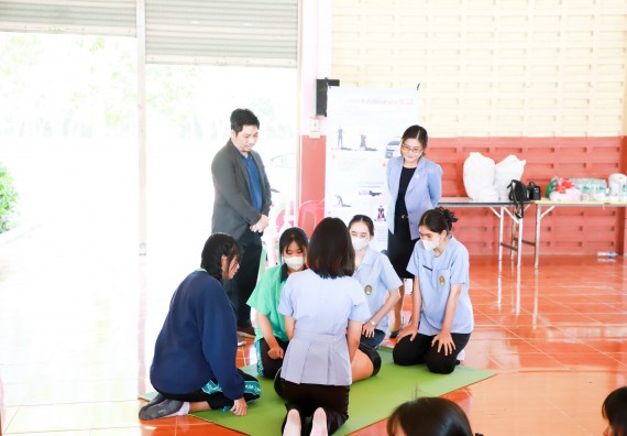 ภาพกิจกรรม  คณะวิทยาศาสตร์และเทคโนโลยี จัดค่ายวิทยาศาสตร์สัญจร ปีการศึกษา 2566  โรงเรียนปางมะค่าวิทยาคม