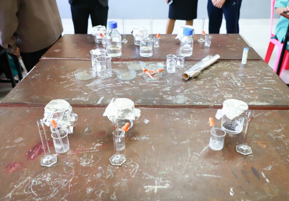 ภาพกิจกรรม  คณะวิทยาศาสตร์และเทคโนโลยี จัดค่ายวิทยาศาสตร์สัญจร ปีการศึกษา 2566  โรงเรียนปางมะค่าวิทยาคม