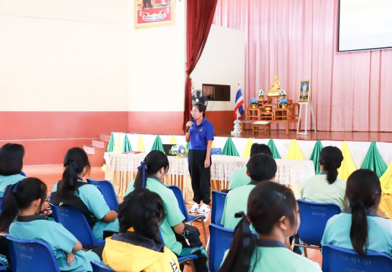 ภาพกิจกรรม  คณะวิทยาศาสตร์และเทคโนโลยี จัดค่ายวิทยาศาสตร์สัญจร ปีการศึกษา 2566  โรงเรียนปางมะค่าวิทยาคม