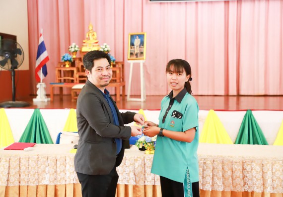 ภาพกิจกรรม  คณะวิทยาศาสตร์และเทคโนโลยี จัดค่ายวิทยาศาสตร์สัญจร ปีการศึกษา 2566  โรงเรียนปางมะค่าวิทยาคม