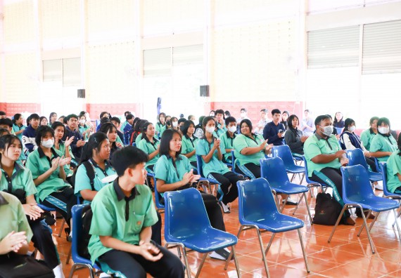 ภาพกิจกรรม  คณะวิทยาศาสตร์และเทคโนโลยี จัดค่ายวิทยาศาสตร์สัญจร ปีการศึกษา 2566  โรงเรียนปางมะค่าวิทยาคม