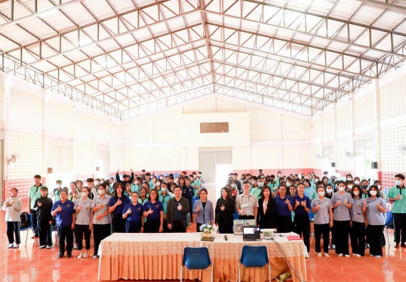 ภาพกิจกรรม  คณะวิทยาศาสตร์และเทคโนโลยี จัดค่ายวิทยาศาสตร์สัญจร ปีการศึกษา 2566  โรงเรียนปางมะค่าวิทยาคม