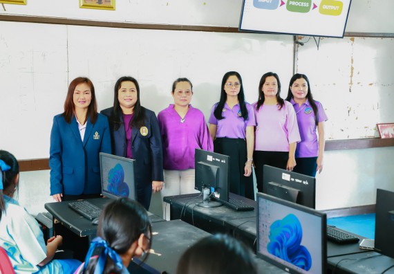 ภาพกิจกรรม   คณะวิทยาศาสตร์และเทคโนโลยี จัดค่ายวิทยาศาสตร์สัญจร ปีการศึกษา 2566  โรงเรียนคลองลานวิทยา