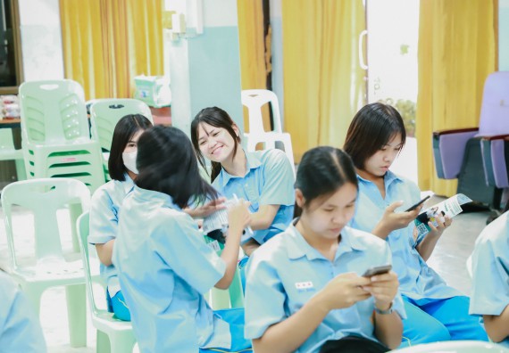 ภาพกิจกรรม   คณะวิทยาศาสตร์และเทคโนโลยี จัดค่ายวิทยาศาสตร์สัญจร ปีการศึกษา 2566  โรงเรียนคลองลานวิทยา