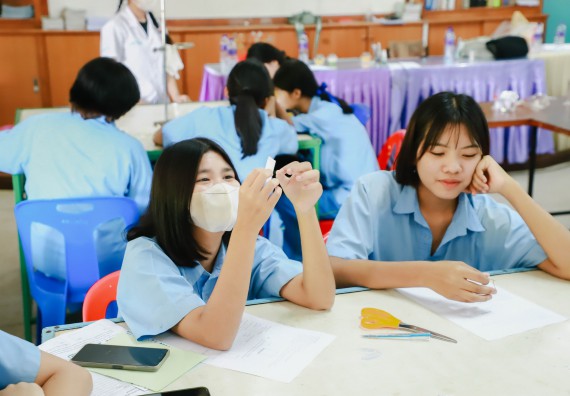 ภาพกิจกรรม   คณะวิทยาศาสตร์และเทคโนโลยี จัดค่ายวิทยาศาสตร์สัญจร ปีการศึกษา 2566  โรงเรียนคลองลานวิทยา