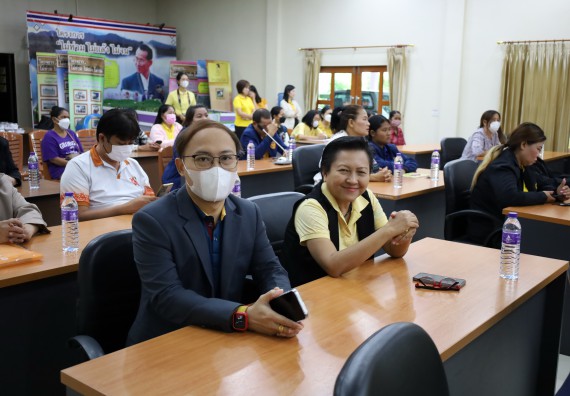 ภาพกิจกรรม  คณะวิทยาศาสตร์และเทคโนโลยี จัดกิจกรรมการศึกษาความต้องการและแนวทางการส่งเสริมการแก้ไขปัญหาของชุมชน ตามโครงการพัฒนาคุณภาพชีวิตและยกระดับเศรษฐกิจฐานราก