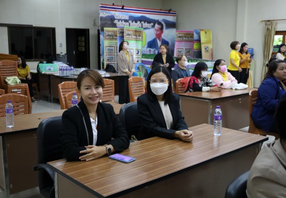 ภาพกิจกรรม  คณะวิทยาศาสตร์และเทคโนโลยี จัดกิจกรรมการศึกษาความต้องการและแนวทางการส่งเสริมการแก้ไขปัญหาของชุมชน ตามโครงการพัฒนาคุณภาพชีวิตและยกระดับเศรษฐกิจฐานราก