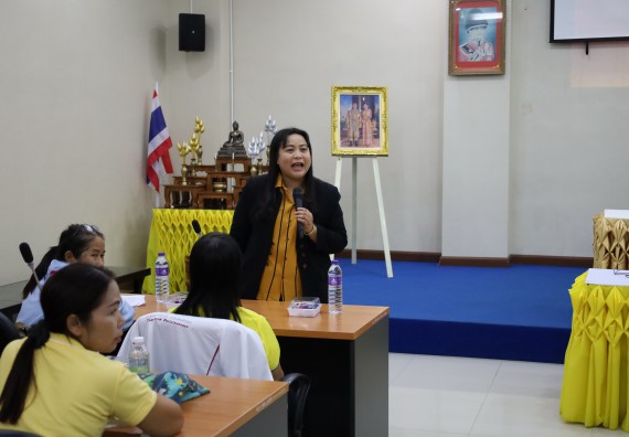 ภาพกิจกรรม  คณะวิทยาศาสตร์และเทคโนโลยี จัดกิจกรรมการศึกษาความต้องการและแนวทางการส่งเสริมการแก้ไขปัญหาของชุมชน ตามโครงการพัฒนาคุณภาพชีวิตและยกระดับเศรษฐกิจฐานราก