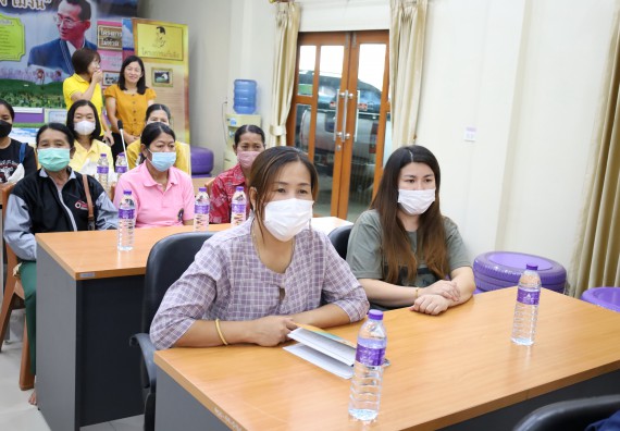 ภาพกิจกรรม  คณะวิทยาศาสตร์และเทคโนโลยี จัดกิจกรรมการศึกษาความต้องการและแนวทางการส่งเสริมการแก้ไขปัญหาของชุมชน ตามโครงการพัฒนาคุณภาพชีวิตและยกระดับเศรษฐกิจฐานราก