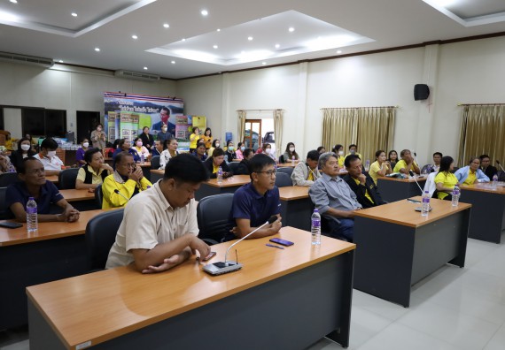 ภาพกิจกรรม  คณะวิทยาศาสตร์และเทคโนโลยี จัดกิจกรรมการศึกษาความต้องการและแนวทางการส่งเสริมการแก้ไขปัญหาของชุมชน ตามโครงการพัฒนาคุณภาพชีวิตและยกระดับเศรษฐกิจฐานราก