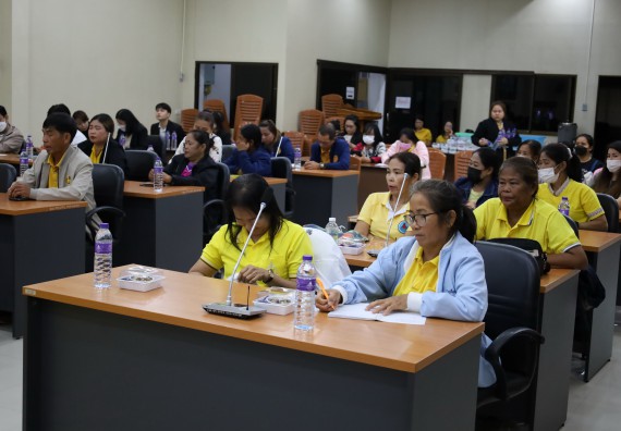 ภาพกิจกรรม  คณะวิทยาศาสตร์และเทคโนโลยี จัดกิจกรรมการศึกษาความต้องการและแนวทางการส่งเสริมการแก้ไขปัญหาของชุมชน ตามโครงการพัฒนาคุณภาพชีวิตและยกระดับเศรษฐกิจฐานราก