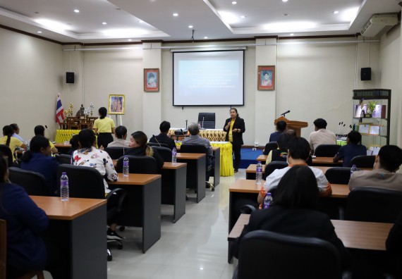 ภาพกิจกรรม  คณะวิทยาศาสตร์และเทคโนโลยี จัดกิจกรรมการศึกษาความต้องการและแนวทางการส่งเสริมการแก้ไขปัญหาของชุมชน ตามโครงการพัฒนาคุณภาพชีวิตและยกระดับเศรษฐกิจฐานราก
