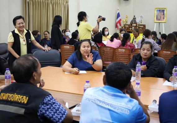 ภาพกิจกรรม  คณะวิทยาศาสตร์และเทคโนโลยี จัดกิจกรรมการศึกษาความต้องการและแนวทางการส่งเสริมการแก้ไขปัญหาของชุมชน ตามโครงการพัฒนาคุณภาพชีวิตและยกระดับเศรษฐกิจฐานราก