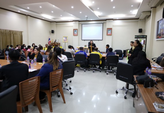 ภาพกิจกรรม  คณะวิทยาศาสตร์และเทคโนโลยี จัดกิจกรรมการศึกษาความต้องการและแนวทางการส่งเสริมการแก้ไขปัญหาของชุมชน ตามโครงการพัฒนาคุณภาพชีวิตและยกระดับเศรษฐกิจฐานราก