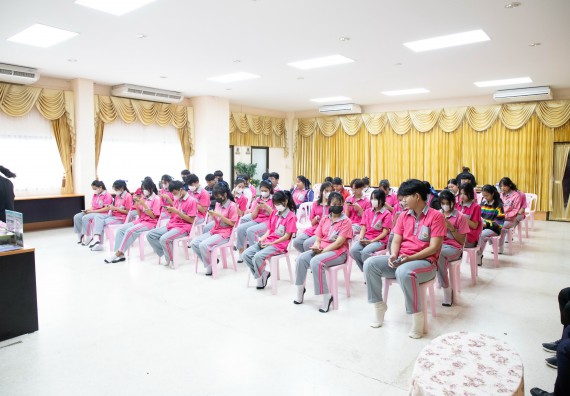 ภาพกิจกรรม  คณะวิทยาศาสตร์และเทคโนโลยี จัดค่ายวิทยาศาสตร์สัญจร ปีการศึกษา 2566  โรงเรียนชากังราววิทยา (อินทร์-ชุ่ม ดีสารอุปถัมภ์) 