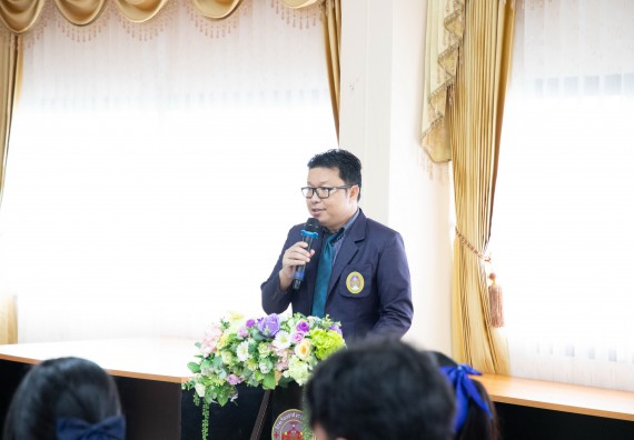 ภาพกิจกรรม  คณะวิทยาศาสตร์และเทคโนโลยี จัดค่ายวิทยาศาสตร์สัญจร ปีการศึกษา 2566  โรงเรียนชากังราววิทยา (อินทร์-ชุ่ม ดีสารอุปถัมภ์) 