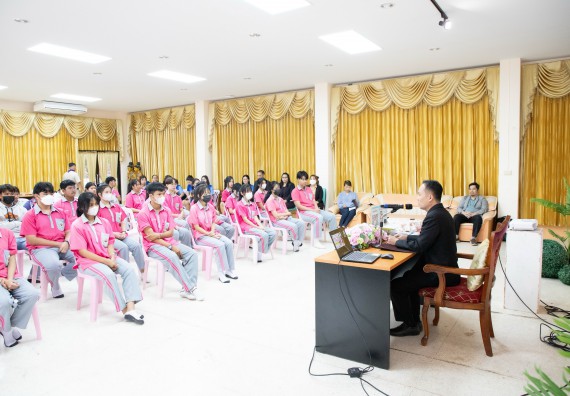 ภาพกิจกรรม  คณะวิทยาศาสตร์และเทคโนโลยี จัดค่ายวิทยาศาสตร์สัญจร ปีการศึกษา 2566  โรงเรียนชากังราววิทยา (อินทร์-ชุ่ม ดีสารอุปถัมภ์) 